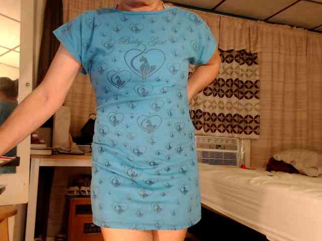 FIXMYASSTOO webcam