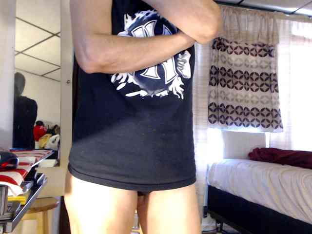 FIXMYASSTOO webcam