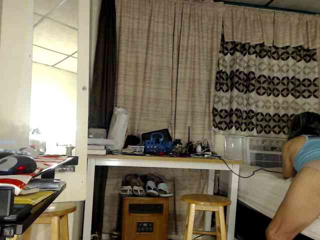FIXMYASSTOO webcam
