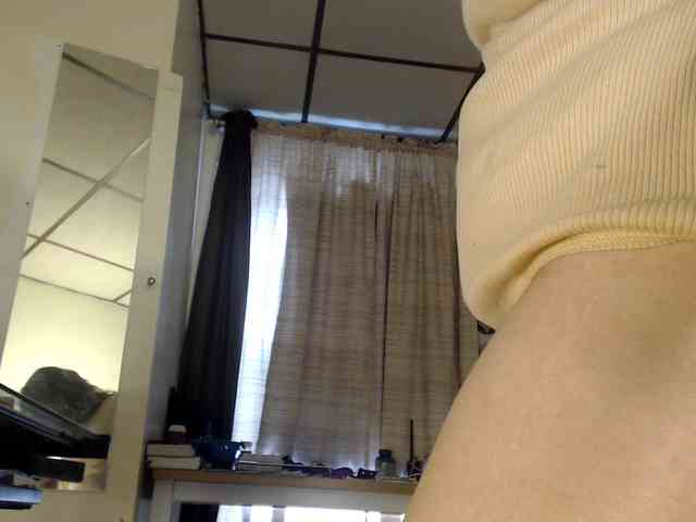 FIXMYASSTOO webcam