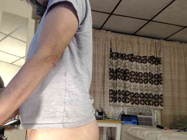 FIXMYASSTOO webcam