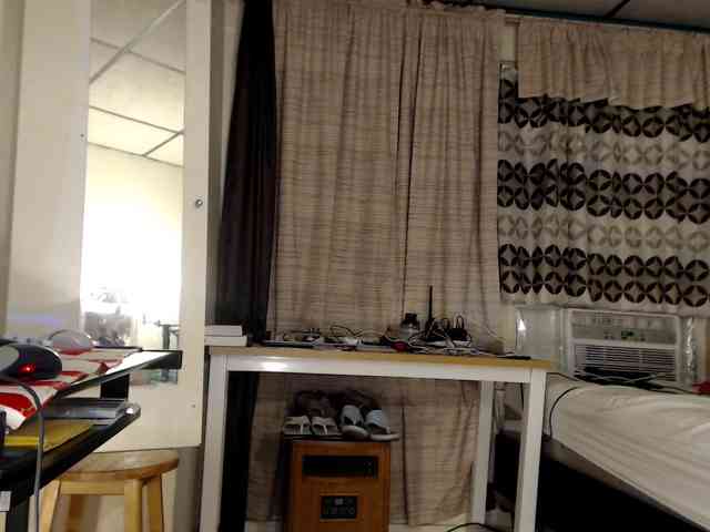 FIXMYASSTOO webcam