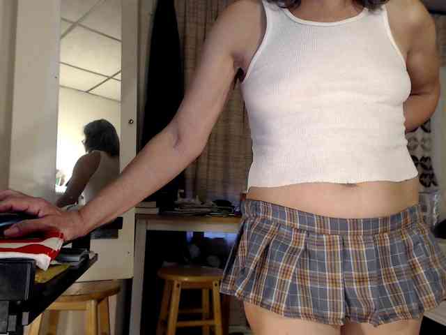 FIXMYASSTOO webcam
