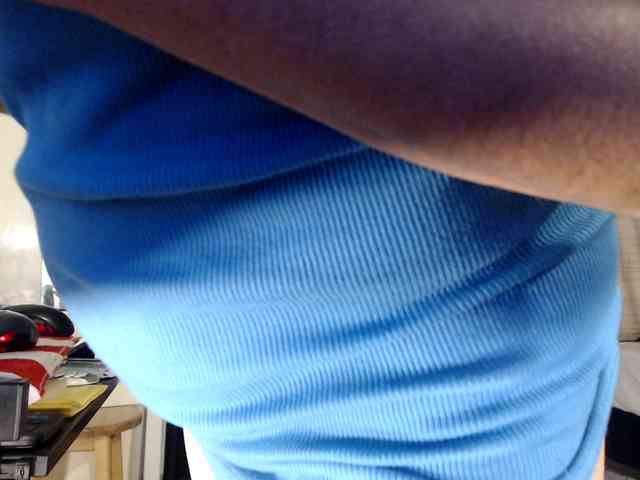 FIXMYASSTOO webcam