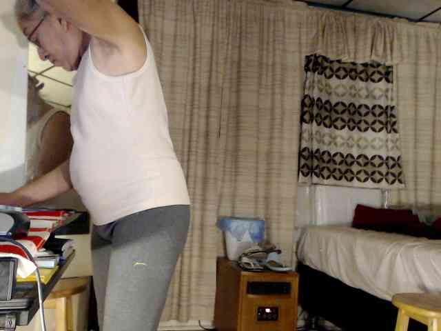 FIXMYASSTOO webcam
