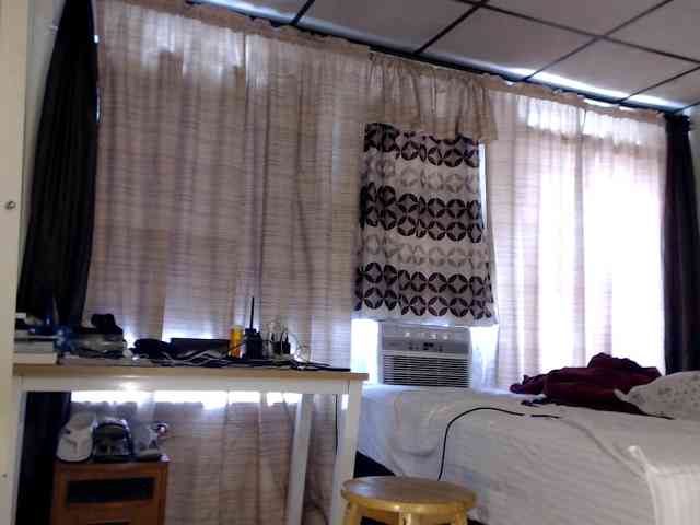 FIXMYASSTOO webcam