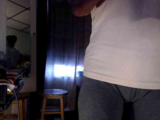 FIXMYASSTOO webcam