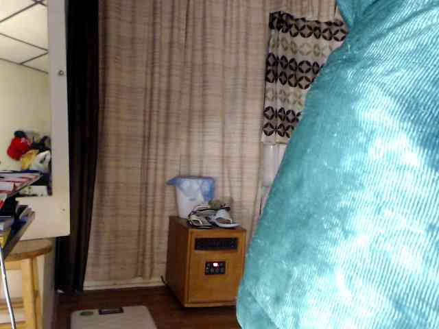FIXMYASSTOO webcam