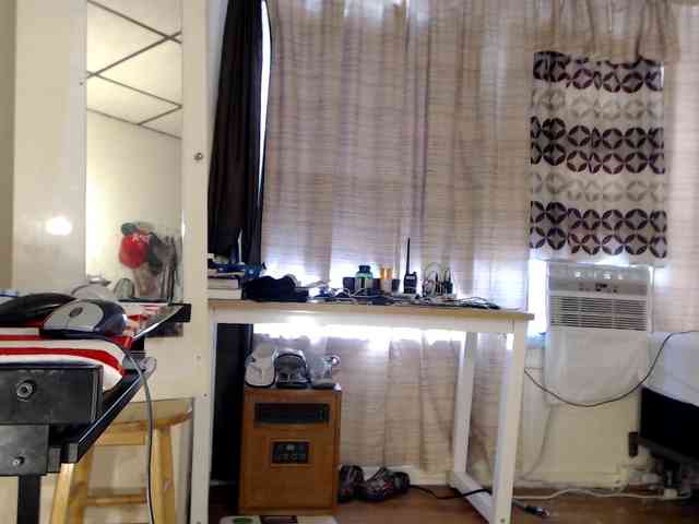 FIXMYASSTOO webcam
