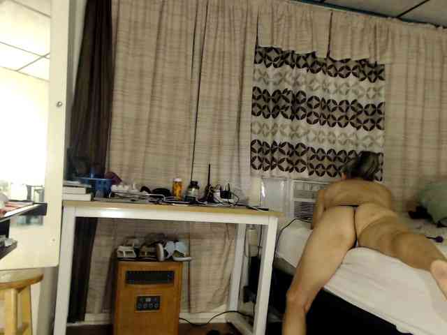 FIXMYASSTOO webcam