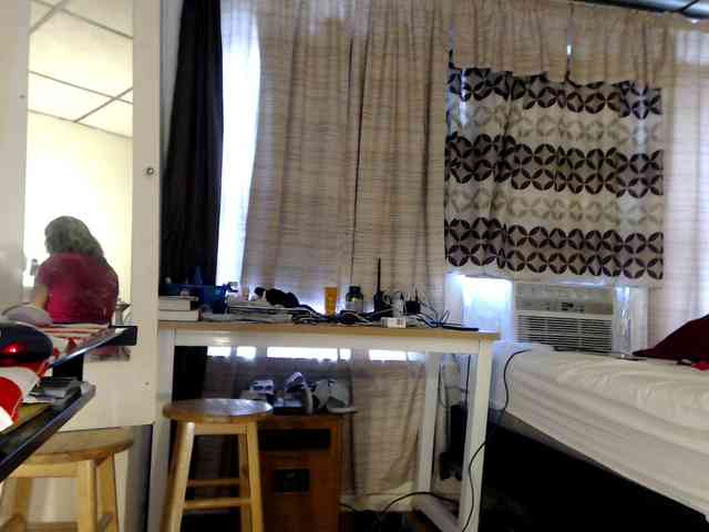 FIXMYASSTOO webcam