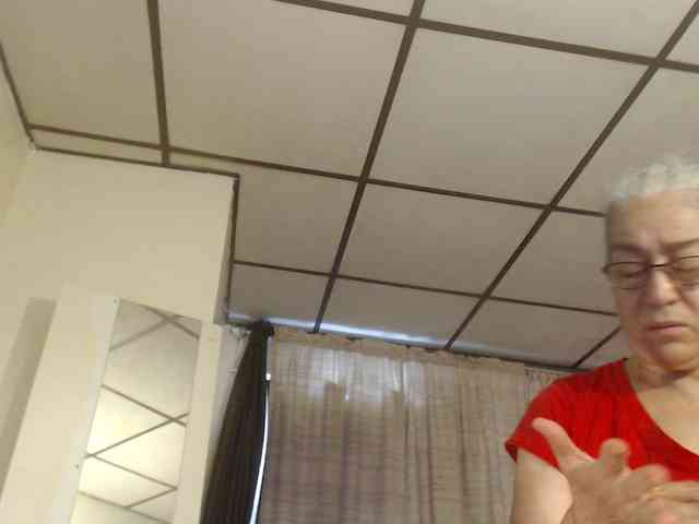 FIXMYASSTOO webcam