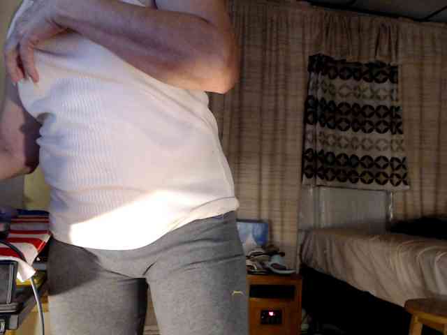 FIXMYASSTOO webcam
