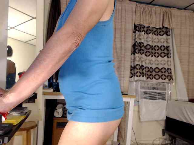 FIXMYASSTOO webcam