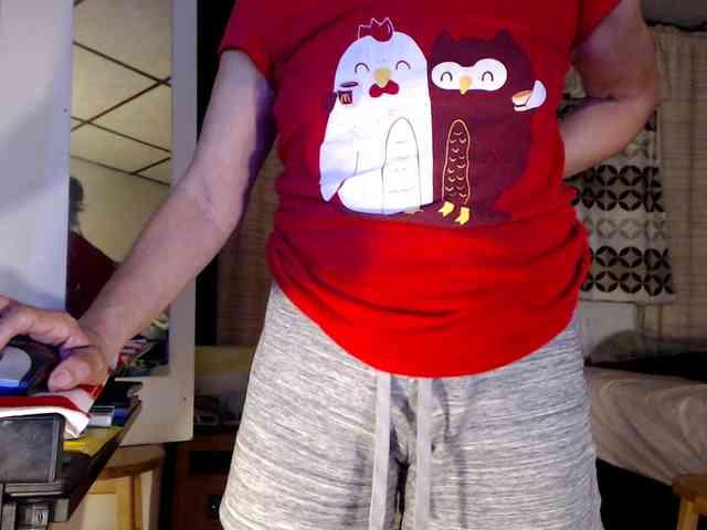 FIXMYASSTOO webcam