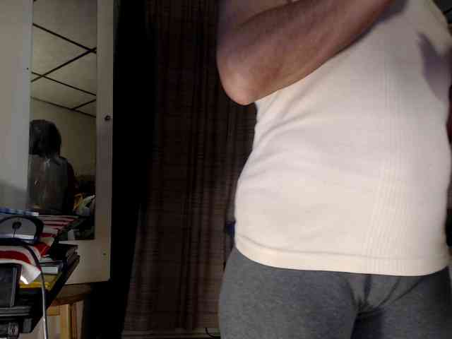 FIXMYASSTOO webcam
