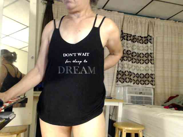 FIXMYASSTOO webcam