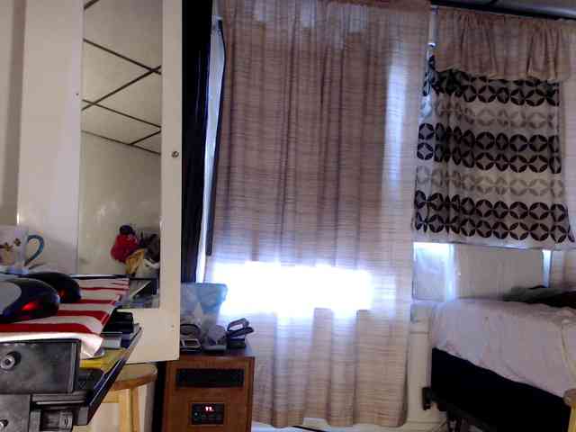 FIXMYASSTOO webcam
