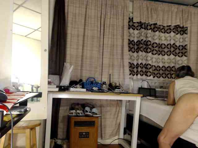 FIXMYASSTOO webcam