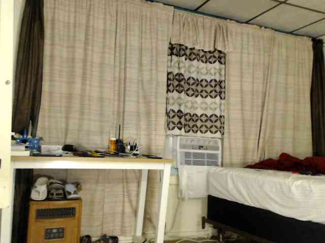 FIXMYASSTOO webcam