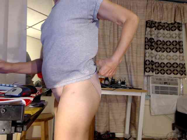 FIXMYASSTOO webcam