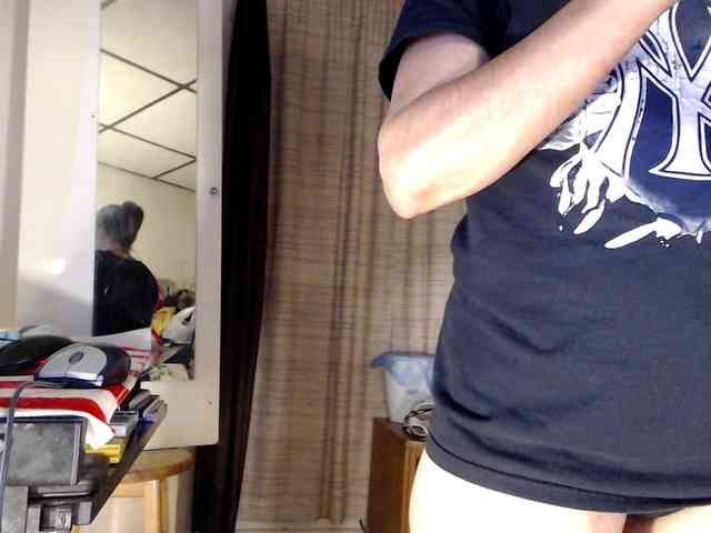 FIXMYASSTOO webcam