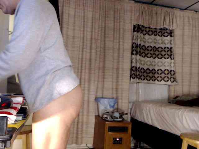 FIXMYASSTOO webcam