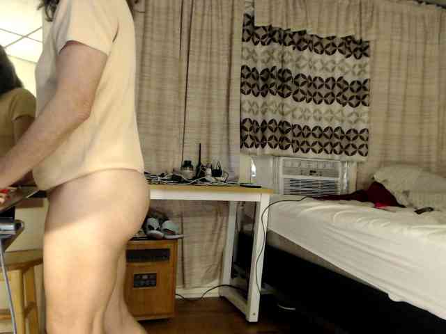 FIXMYASSTOO webcam