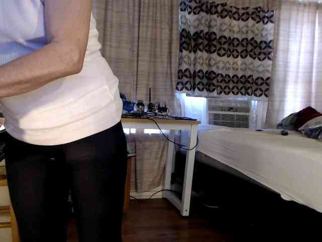 FIXMYASSTOO webcam