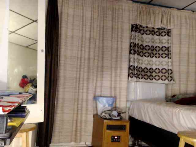 FIXMYASSTOO webcam