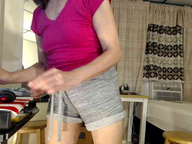 FIXMYASSTOO webcam