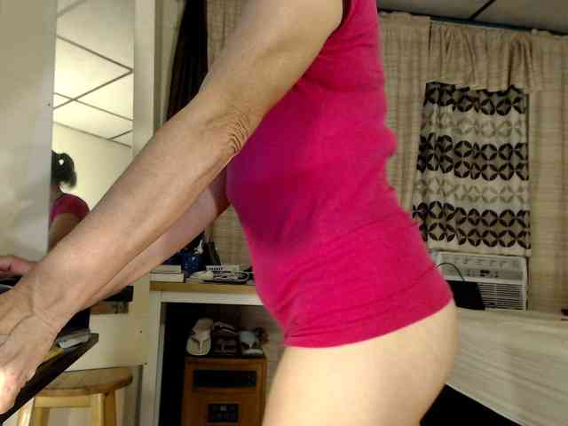 FIXMYASSTOO webcam