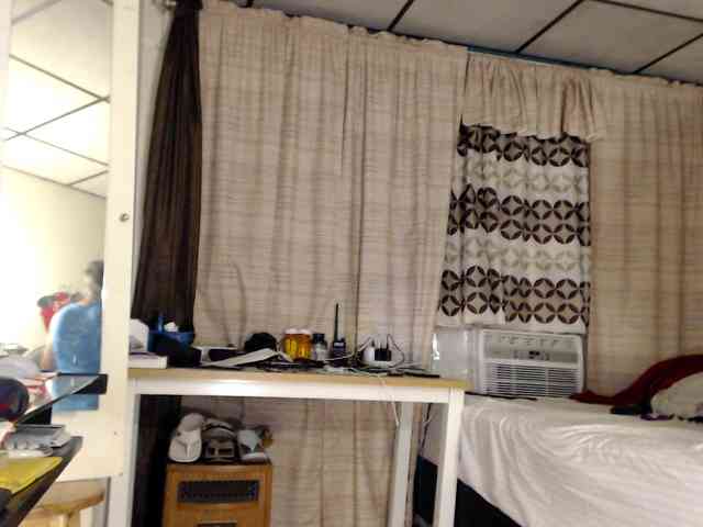 FIXMYASSTOO webcam