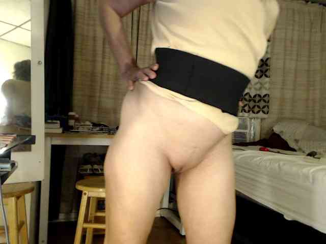 FIXMYASSTOO webcam