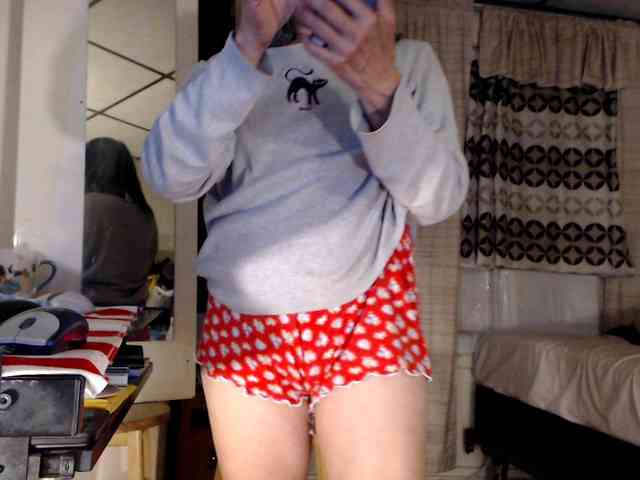 FIXMYASSTOO webcam