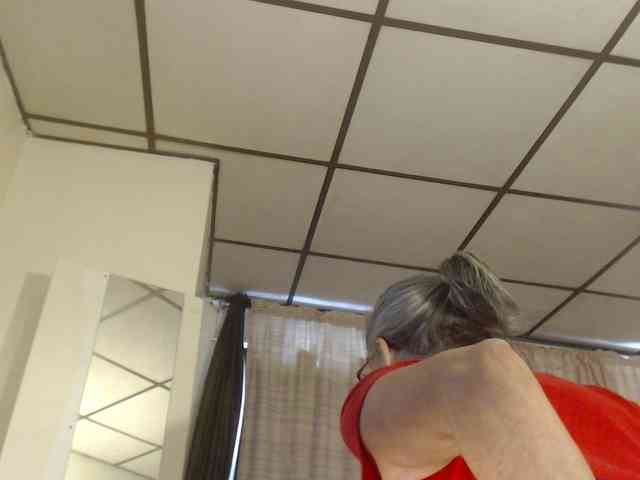 FIXMYASSTOO webcam