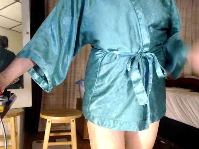 FIXMYASSTOO webcam
