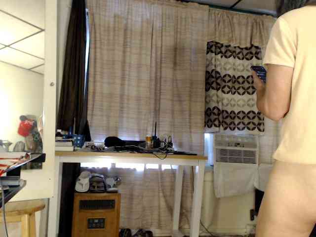 FIXMYASSTOO webcam