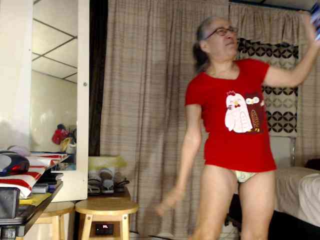 FIXMYASSTOO webcam
