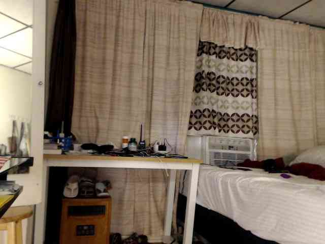 FIXMYASSTOO webcam