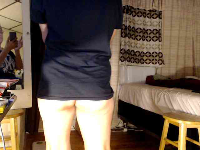 FIXMYASSTOO webcam