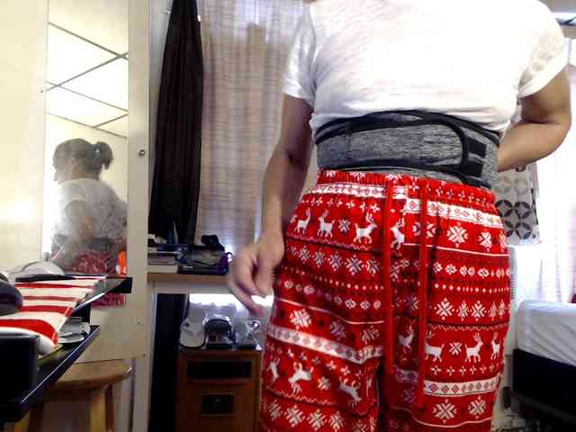 FIXMYASSTOO webcam
