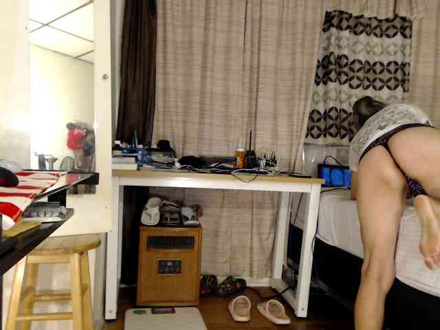 FIXMYASSTOO webcam