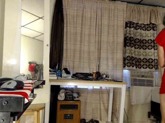 FIXMYASSTOO webcam