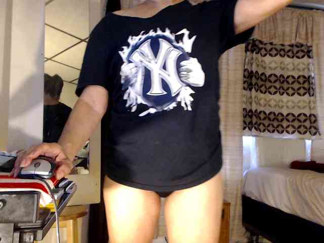 FIXMYASSTOO webcam