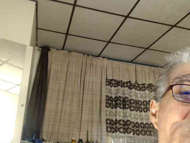 FIXMYASSTOO webcam