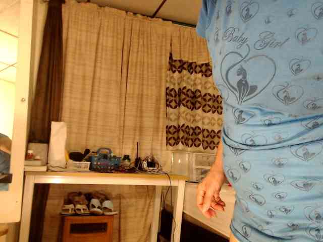 FIXMYASSTOO webcam