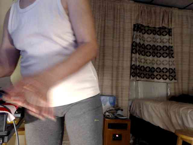 FIXMYASSTOO webcam