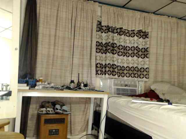 FIXMYASSTOO webcam