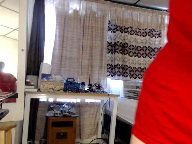 FIXMYASSTOO webcam